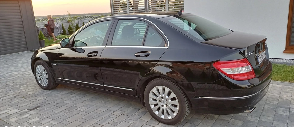 Mercedes-Benz Klasa C cena 38500 przebieg: 172400, rok produkcji 2008 z Dynów małe 79